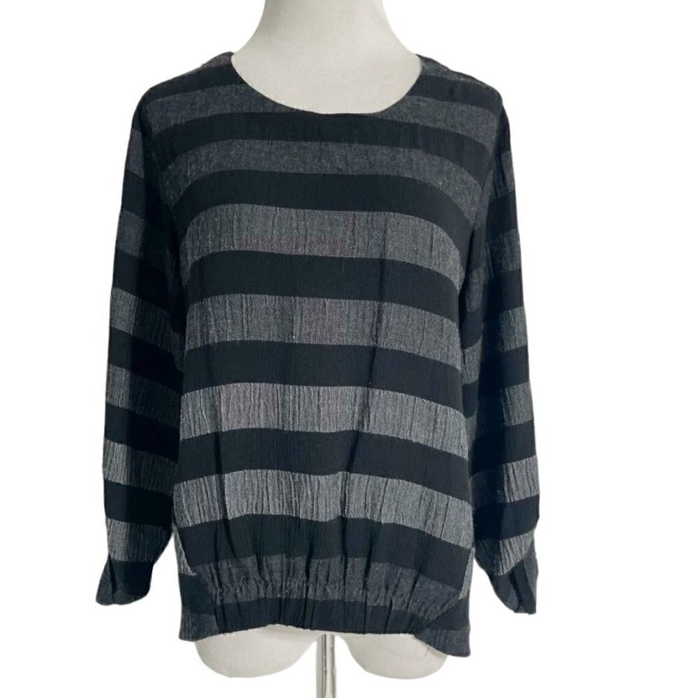 Dolcezza Small Top Blouse Shirt Knit Top Lagenlook Art to Wear Boho Artsy